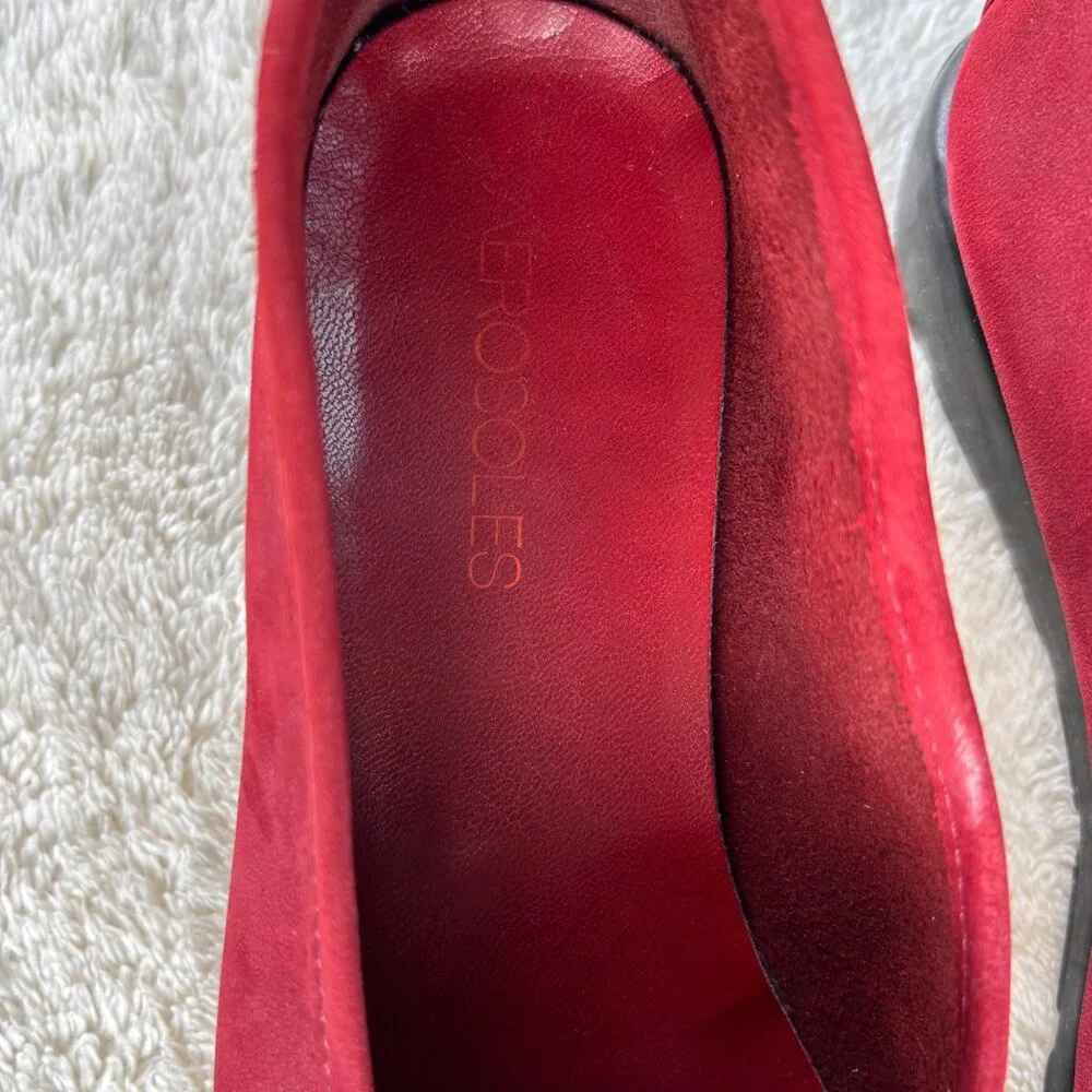 Aerosoles Women's Red Suede Slip-On Loafers Size 7B Leather Upper Rubber Sole